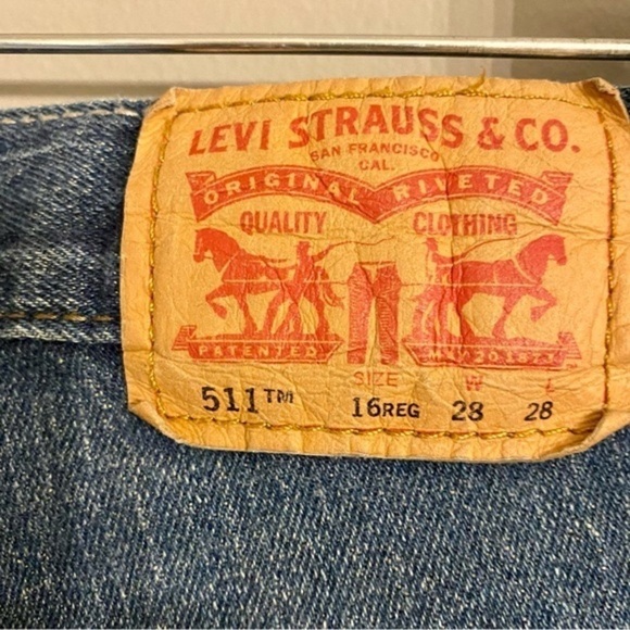 Levi Strauss 511 Slim Style Medium Wash Jeans - Picture 7 of 9